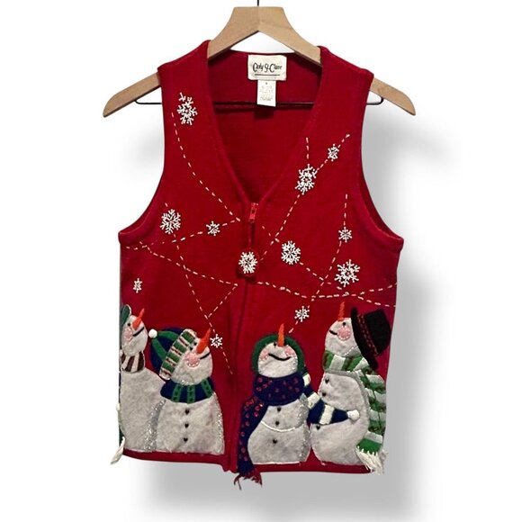 Carly St. Claire Women’s Christmas Sweater Vest Sz Small Red Snowman Embroidered - Picture 1 of 14